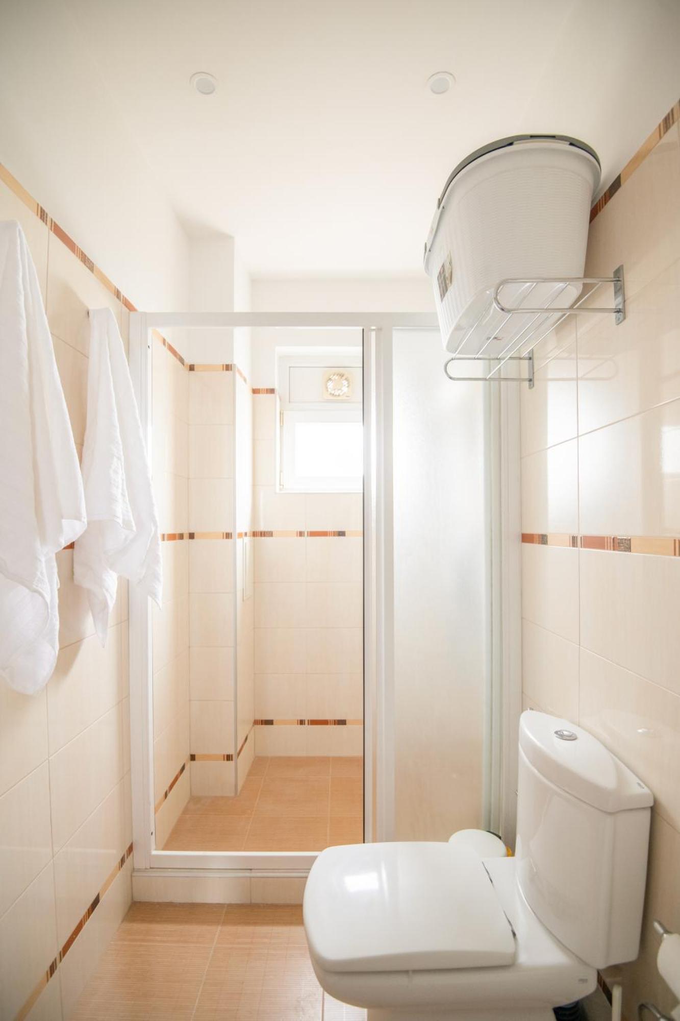 A Luxurious 2 Bedroom Apartment In Center София Екстериор снимка