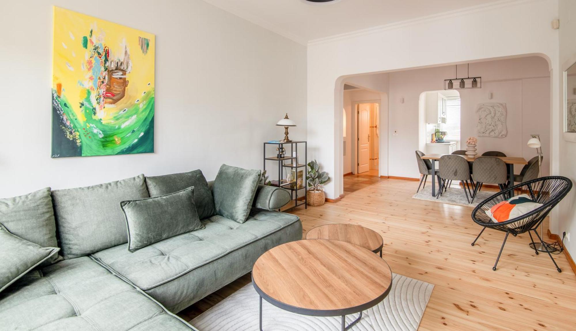 A Luxurious 2 Bedroom Apartment In Center София Екстериор снимка